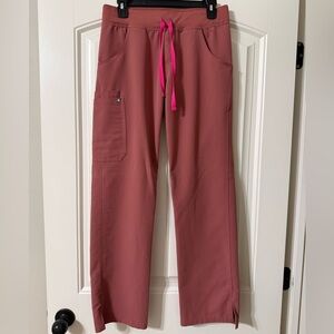 Figs kade cargo scrub pants in mauve